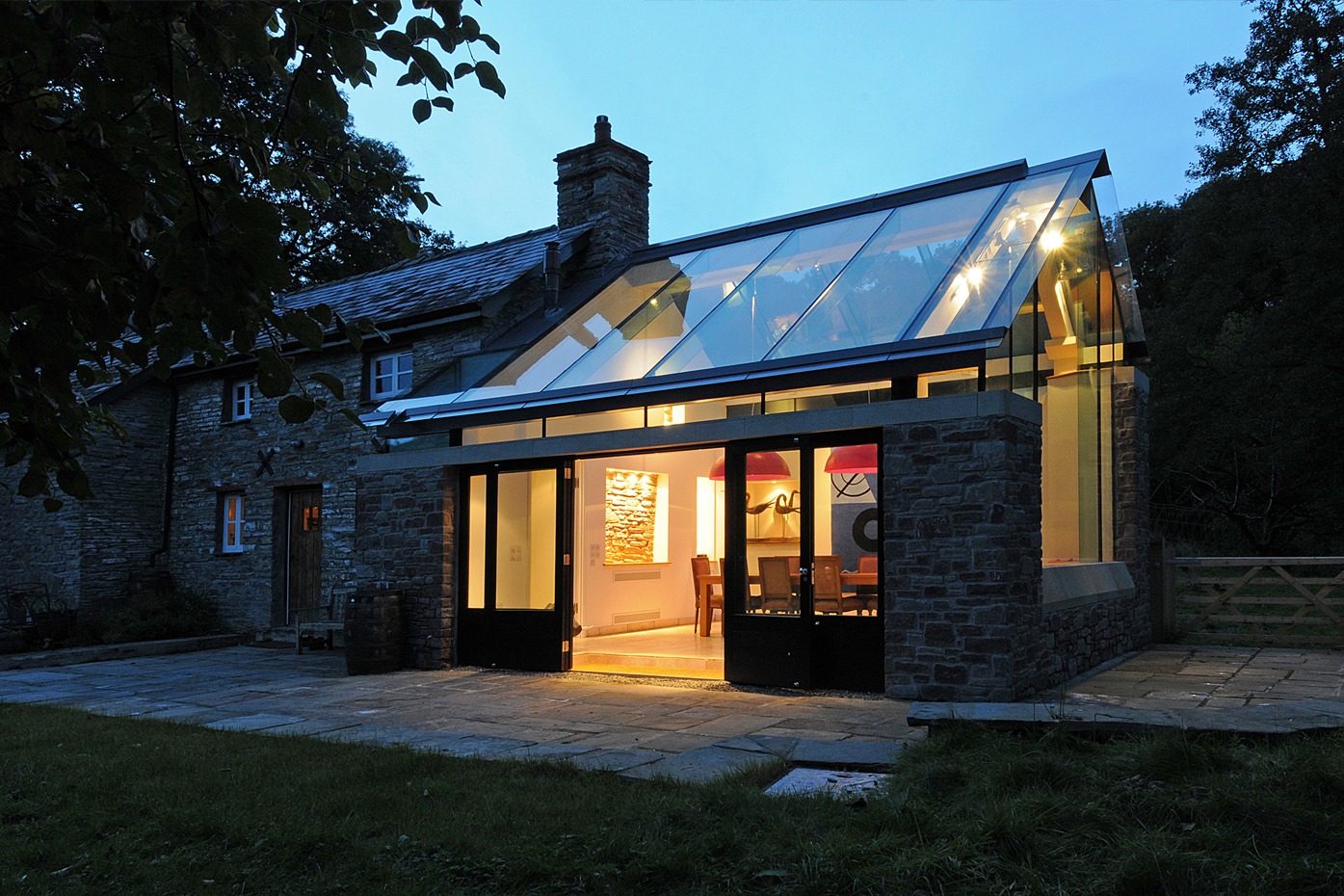 farmhouses-in-ireland-home-that-builds-character-irish-cottage